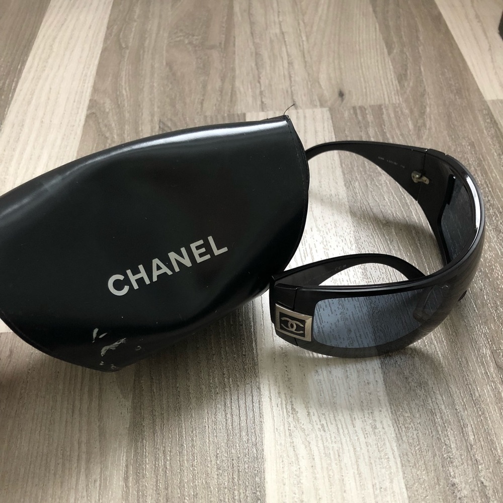 Chanel sunglasses